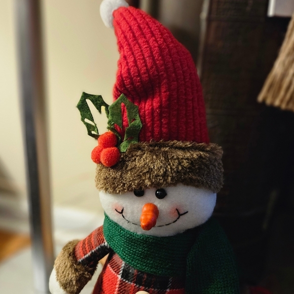 Snowman Shelfsitter Christmas Decor - Picture 2 of 2